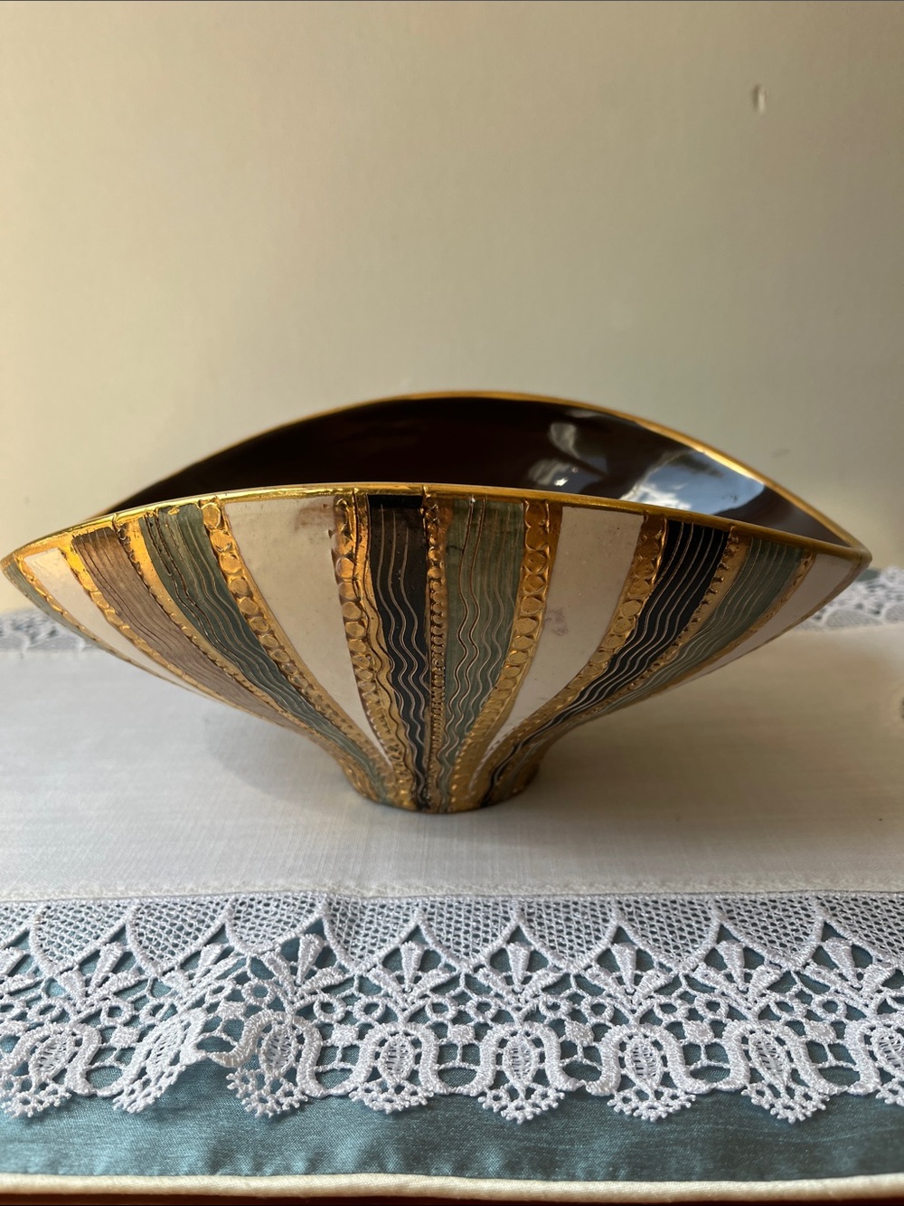 Vintage Mid-Century Italian Art Pottery Flared Fan Bowl #3704, Textured 3D Gold